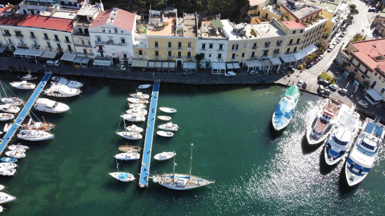 Molo35 Bed and Breakfast Ischia Exteriör bild
